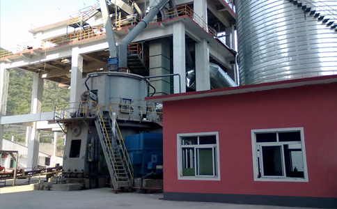 石膏粉生產(chǎn)線設(shè)備立式磨機(jī)